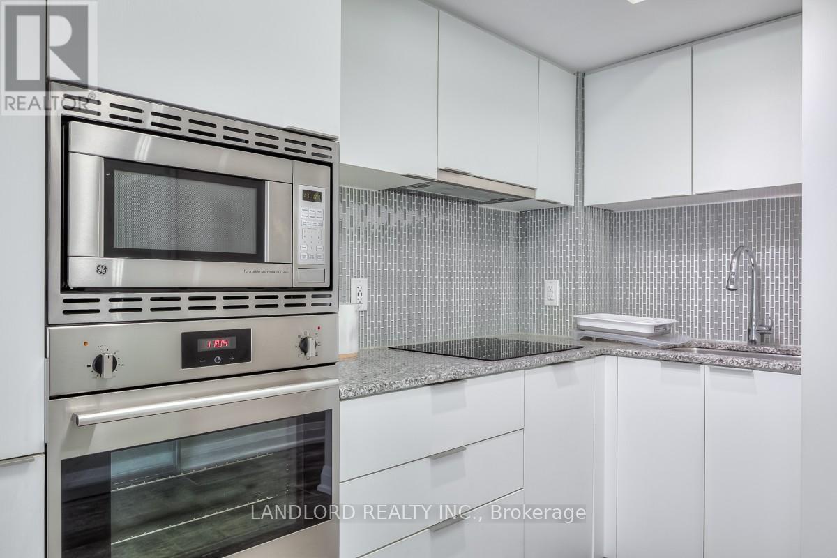 Photo 20 of 1714 955 Bay Street, Toronto ON
