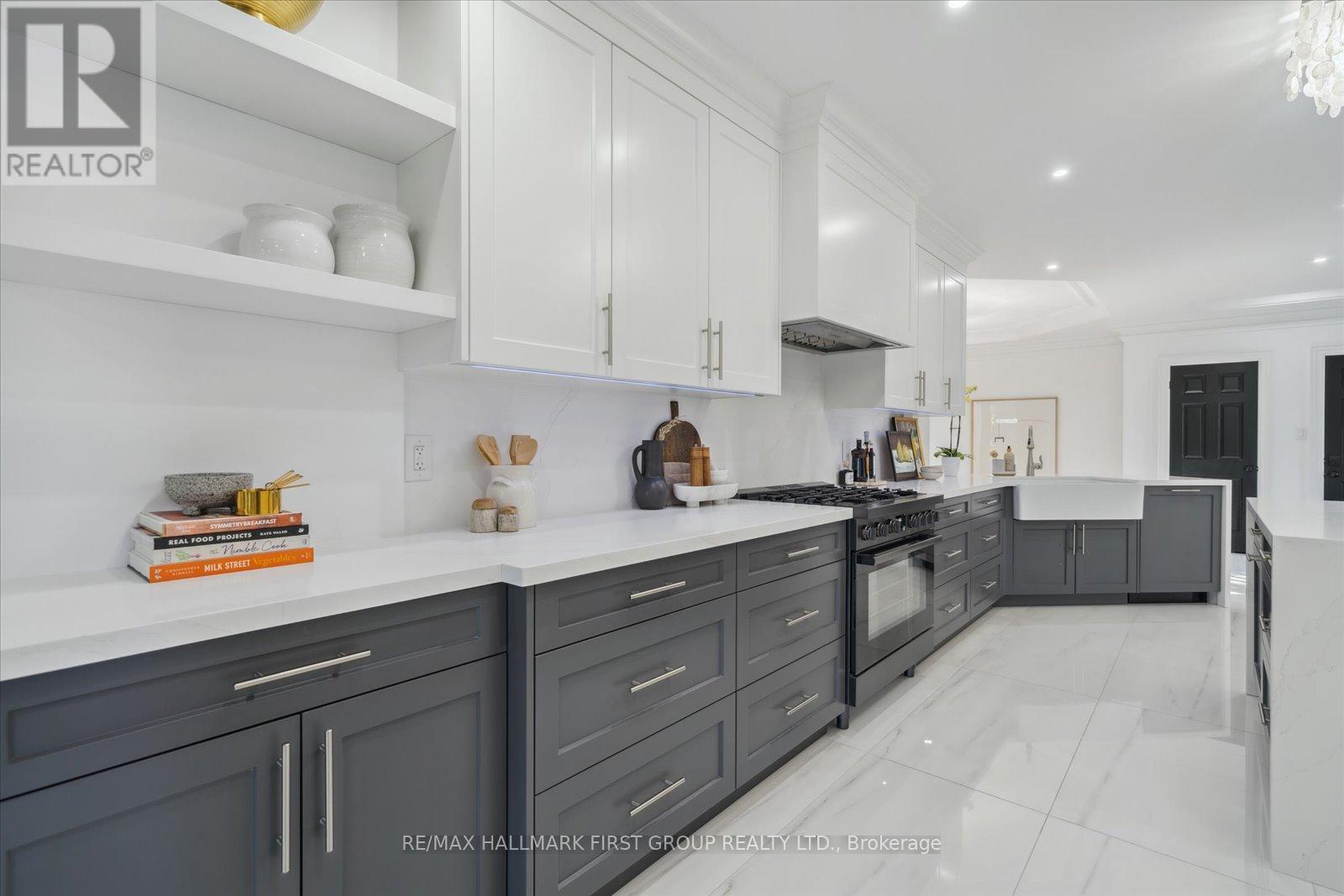 Photo 21 of 134 Front Street E, Whitby ON
