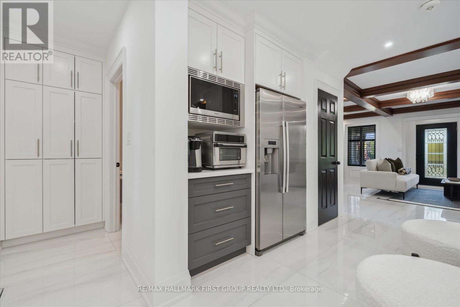 Photo 34 of 134 Front Street E, Whitby ON
