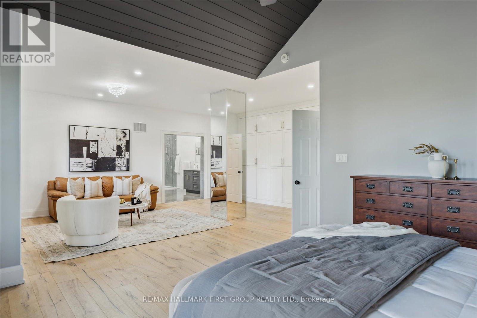 Photo 38 of 134 Front Street E, Whitby ON