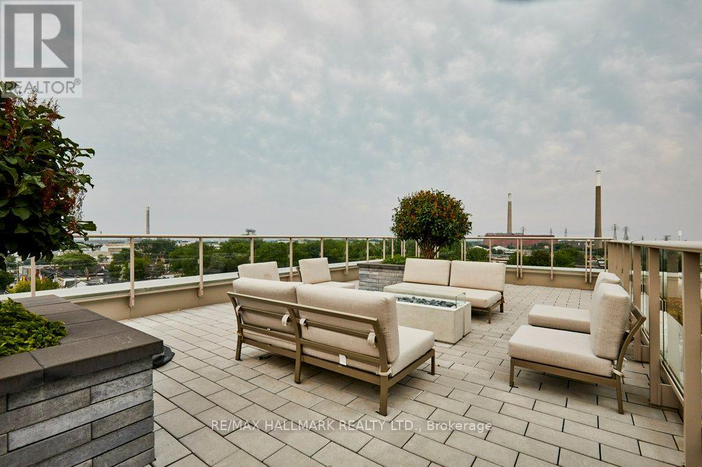 Photo 6 of 636 150 Logan Avenue, Toronto ON