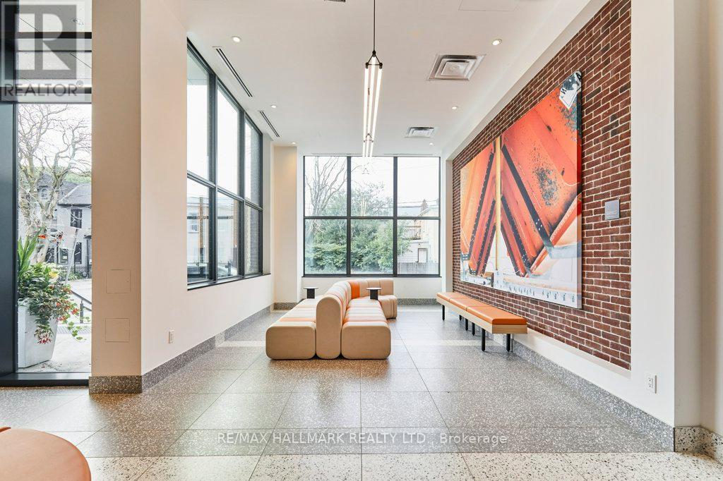 Photo 5 of 636 150 Logan Avenue, Toronto ON