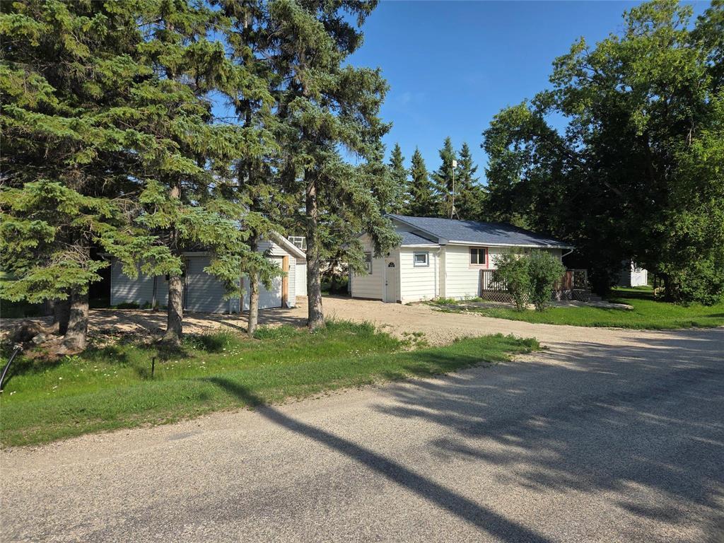 Photo 1 of 104 Birch Street, Vita MB
