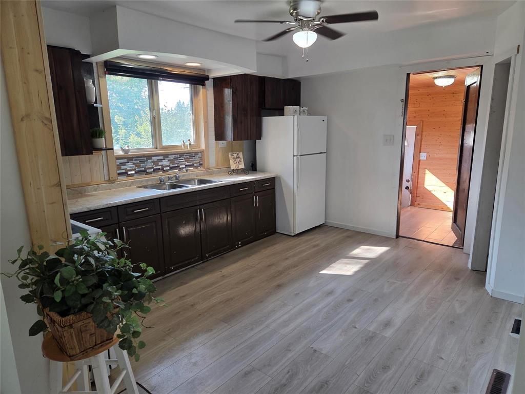 Photo 3 of 104 Birch Street, Vita MB