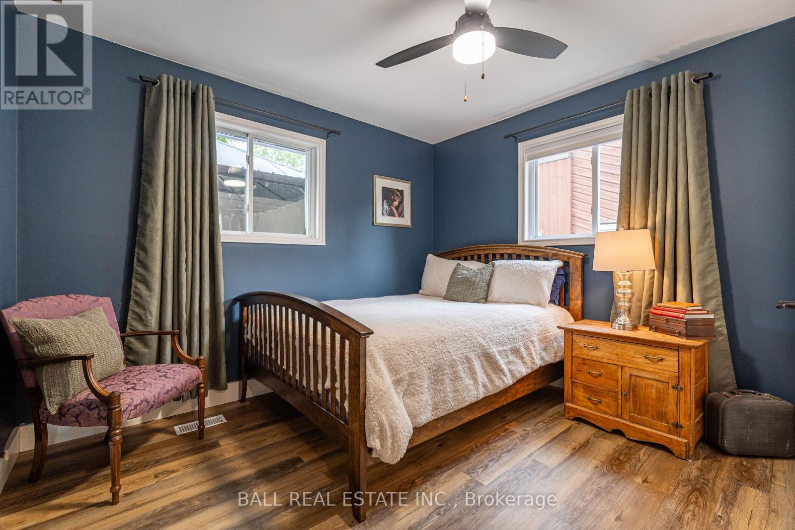 Photo 23 of 39 Bishop Street, Selwyn ON