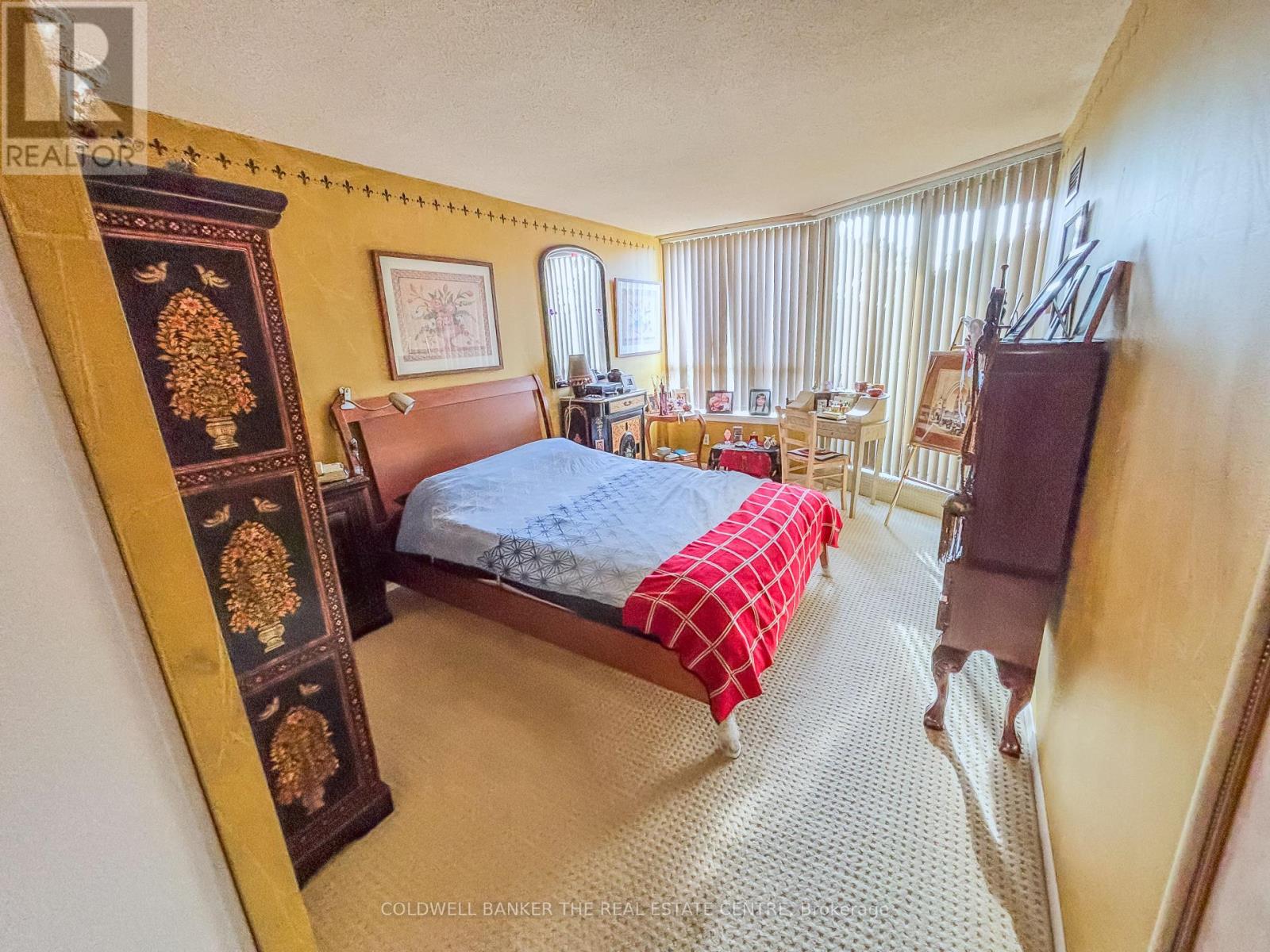 Photo 26 of 307 100 Observatory Lane, Richmond Hill ON