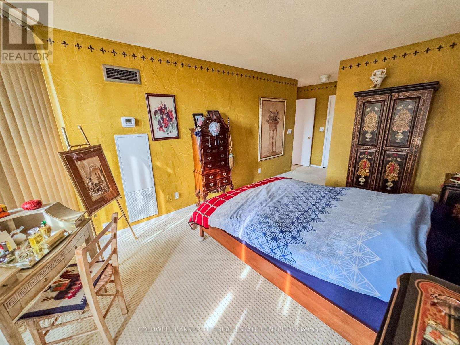 Photo 18 of 307 100 Observatory Lane, Richmond Hill ON