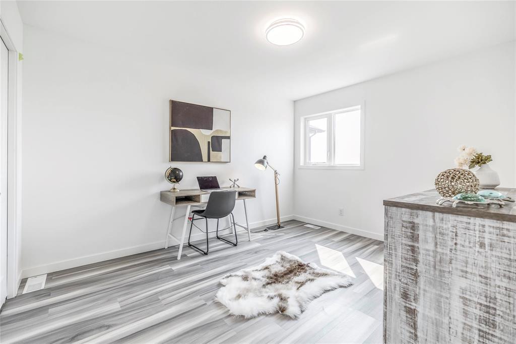 Photo 27 of 147 Eagleview Road, Winnipeg MB