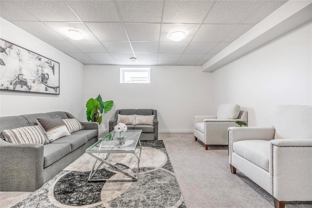 Photo 33 of 147 Eagleview Road, Winnipeg MB