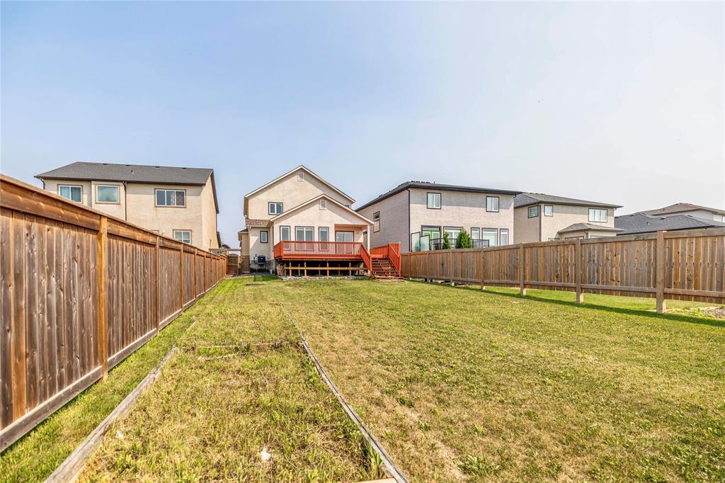 Photo 40 of 147 Eagleview Road, Winnipeg MB