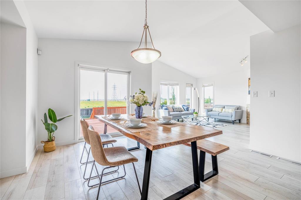 Photo 9 of 147 Eagleview Road, Winnipeg MB