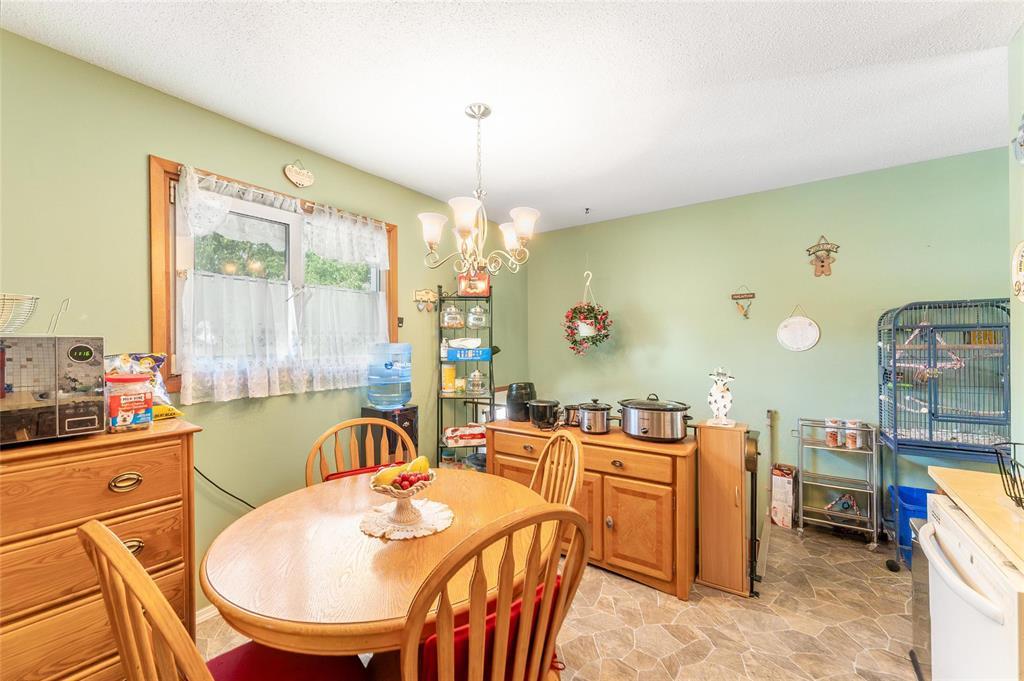 Photo 6 of 283 Mapleglen Drive, Winnipeg MB