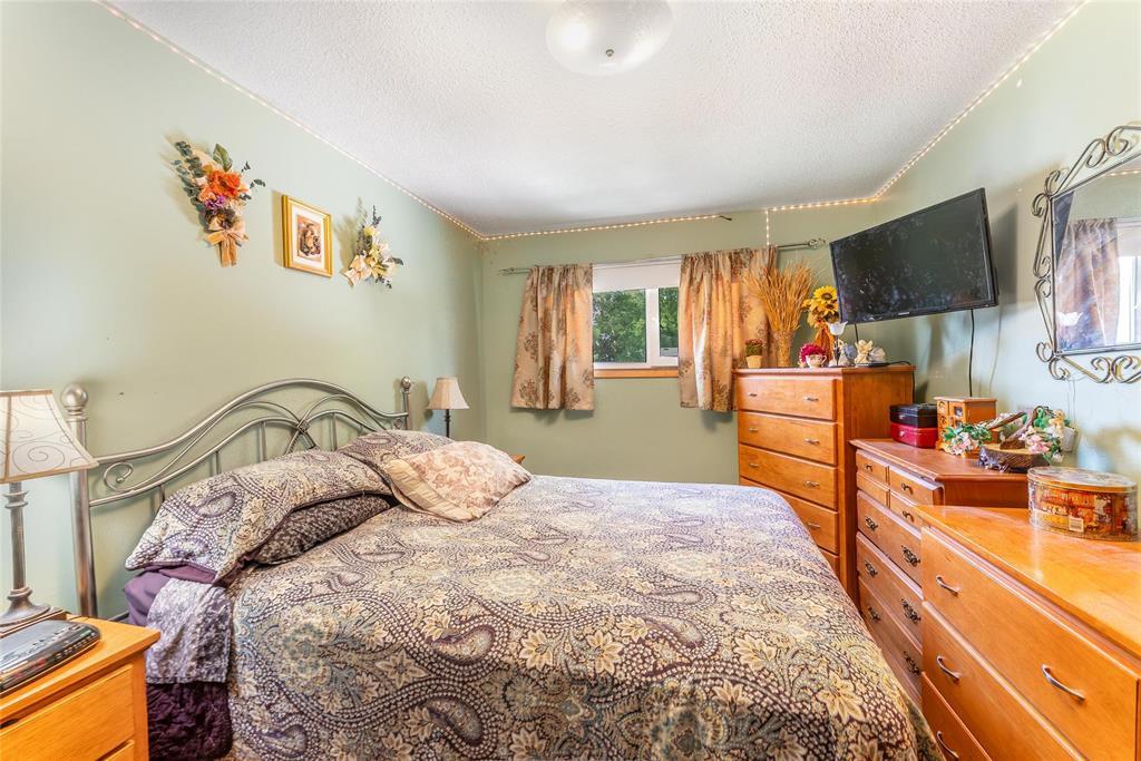 Photo 7 of 283 Mapleglen Drive, Winnipeg MB