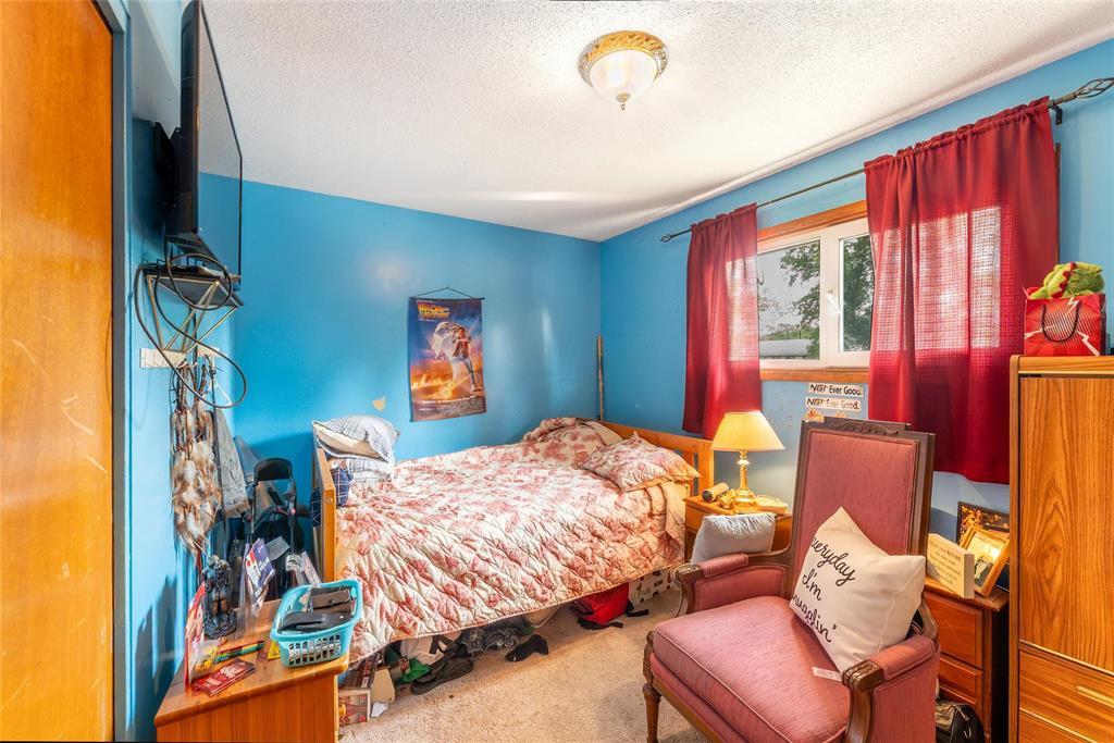 Photo 9 of 283 Mapleglen Drive, Winnipeg MB