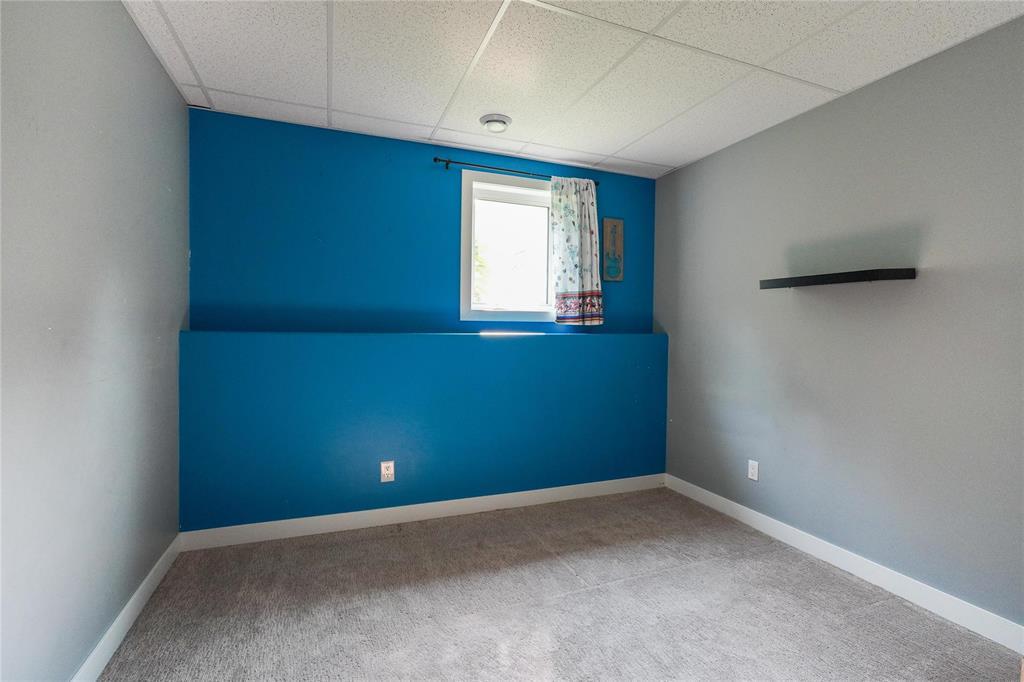 Photo 20 of 98 Maple Avenue, Mitchell MB