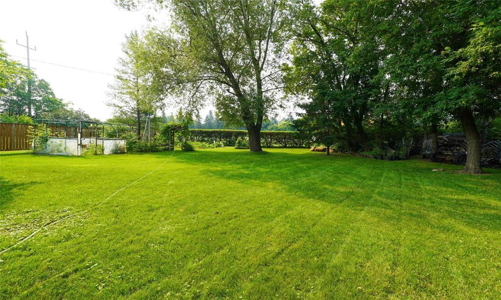 Photo 22 of 98 Maple Avenue, Mitchell MB