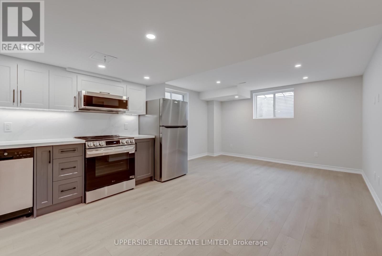 Photo 15 of Lower 73 Gemini Drive, Barrie ON
