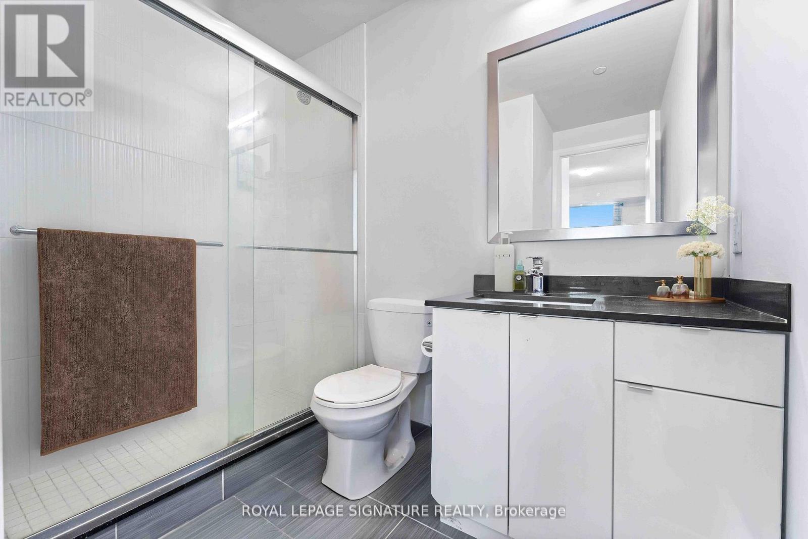 Photo 10 of 510 50 Thomas Riley Road, Toronto ON