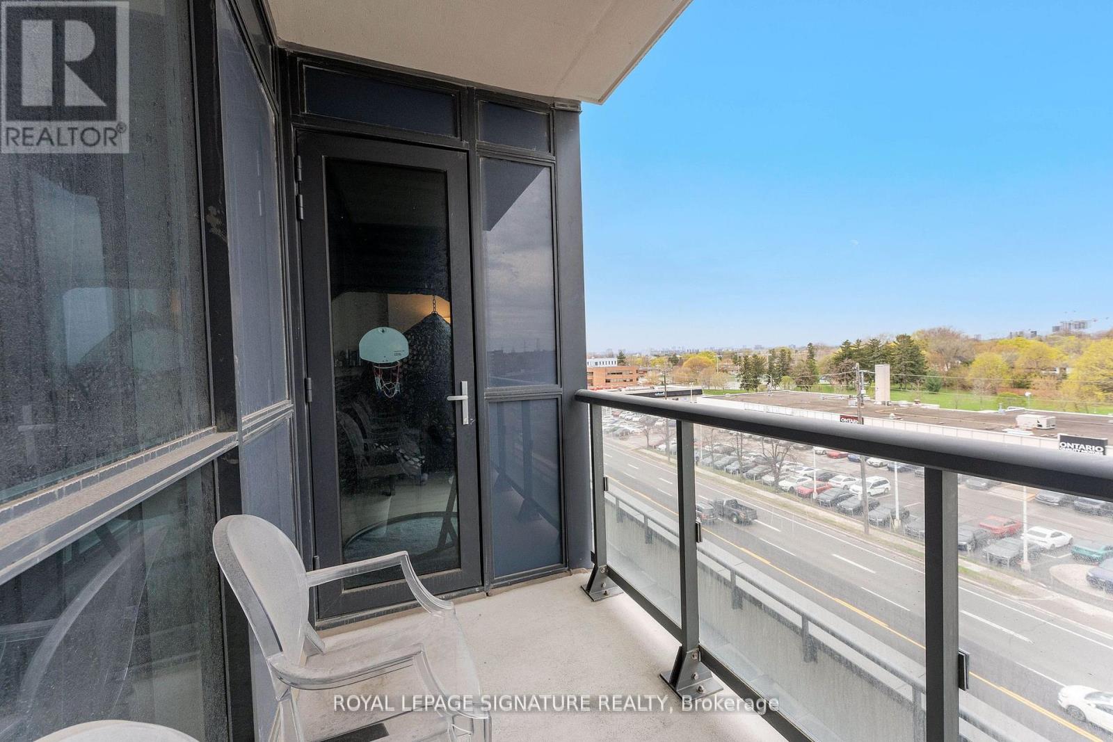 Photo 17 of 510 50 Thomas Riley Road, Toronto ON