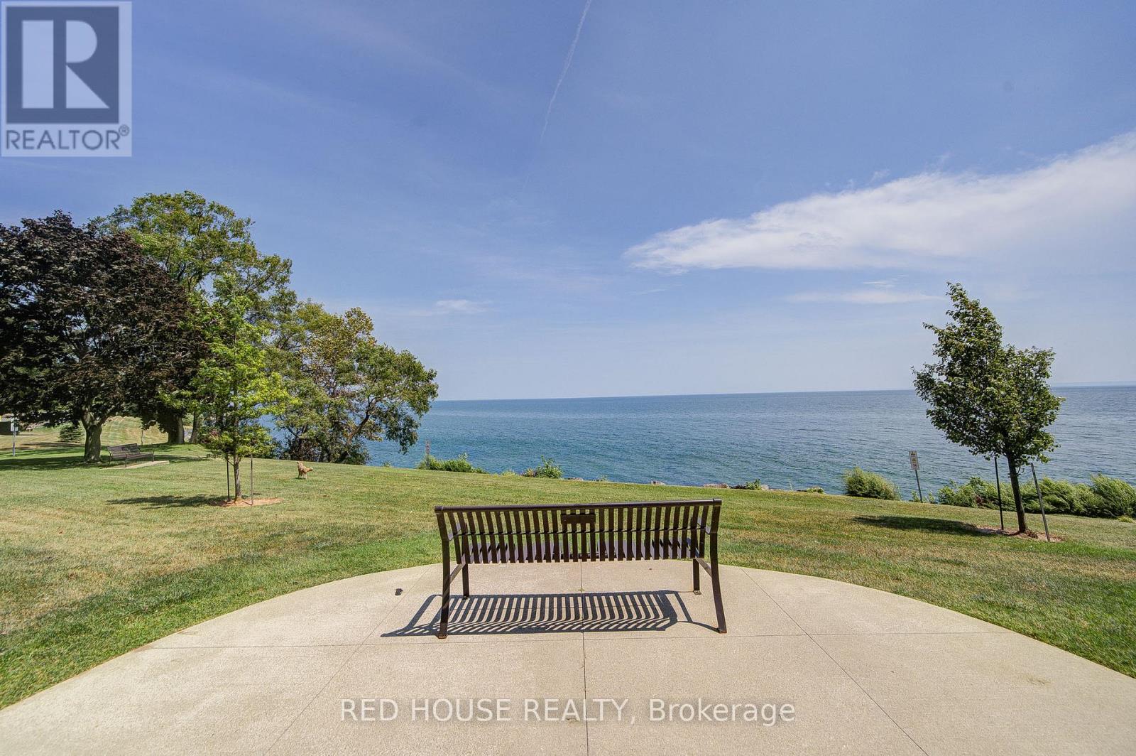 Photo 34 of 809 5250 Lakeshore Road, Burlington ON