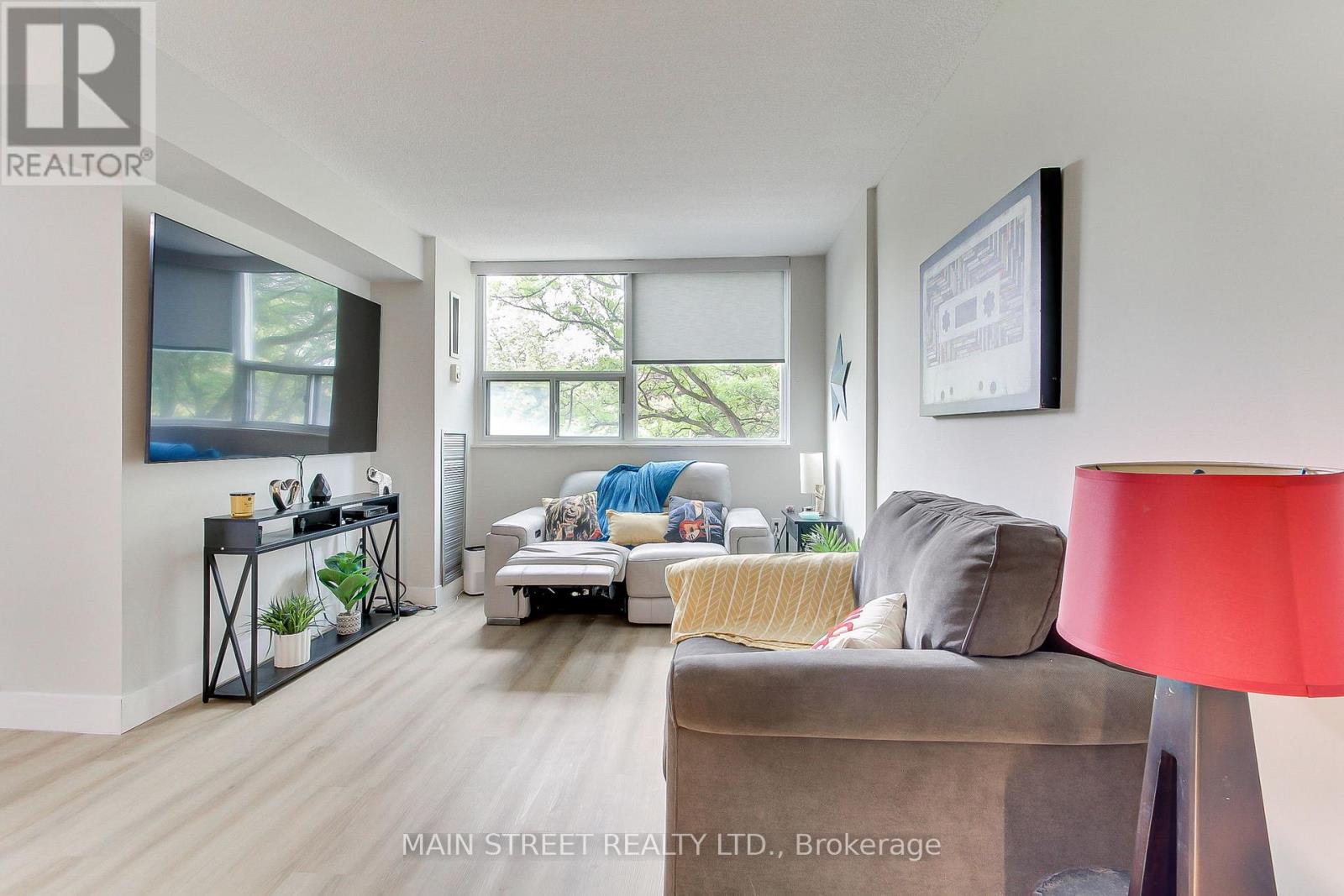 Photo 15 of 307 355 Rathburn Road E, Mississauga ON