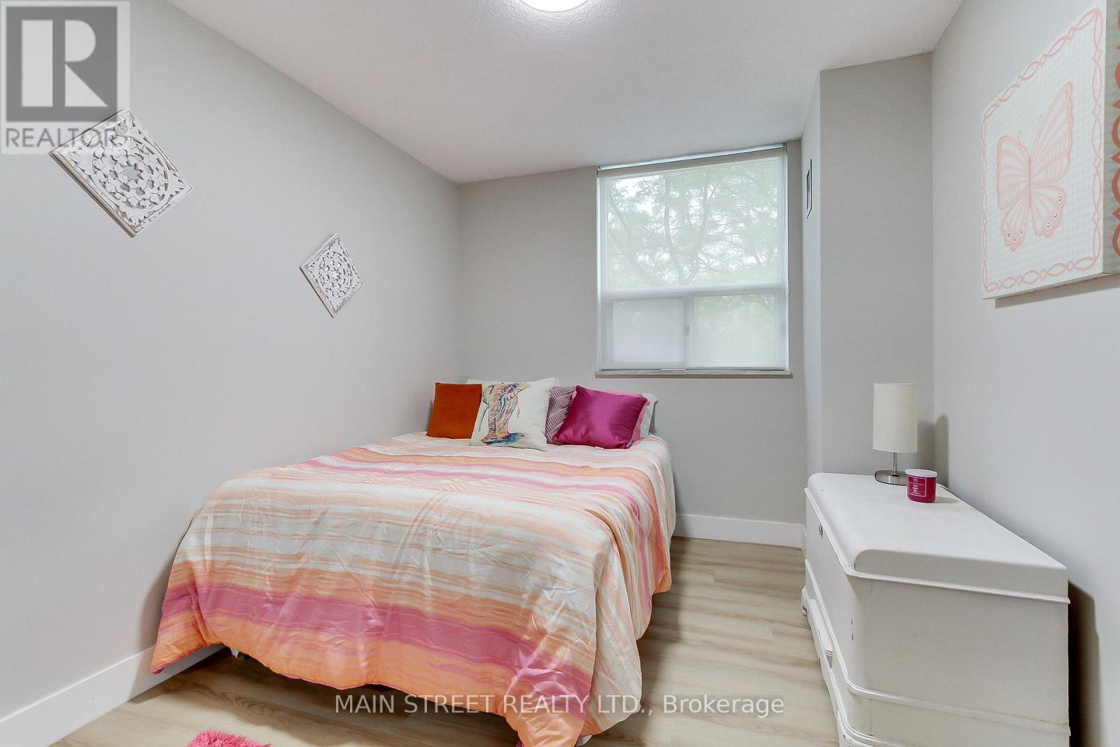 Photo 19 of 307 355 Rathburn Road E, Mississauga ON