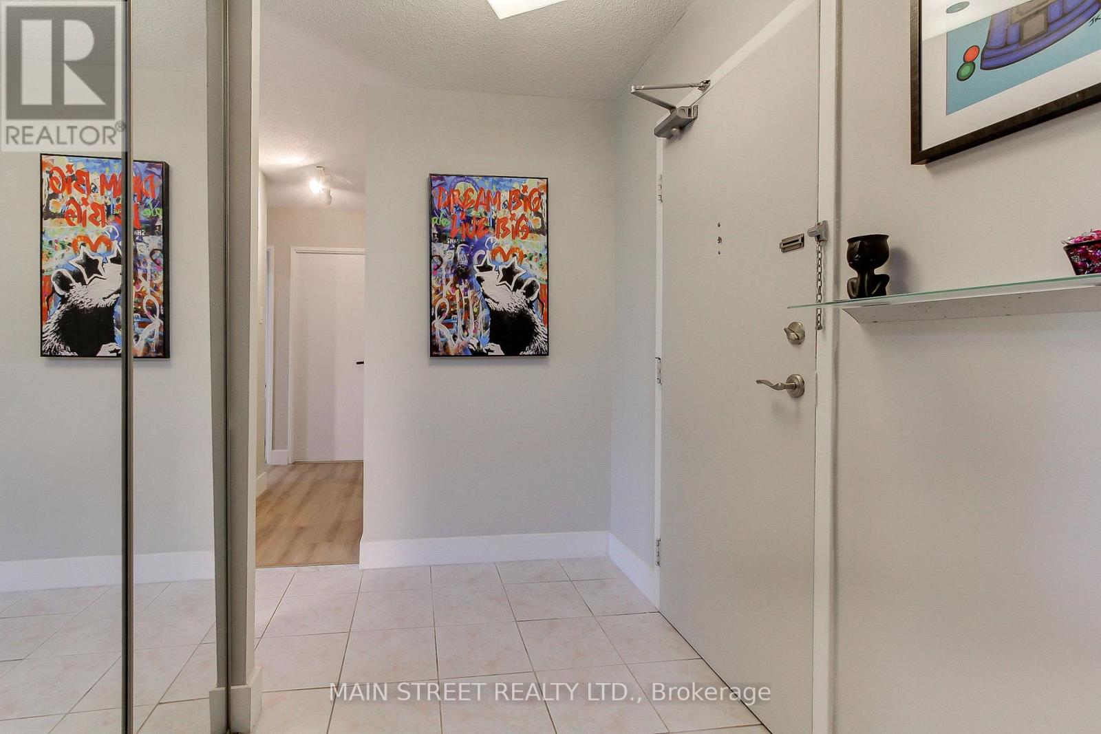 Photo 28 of 307 355 Rathburn Road E, Mississauga ON