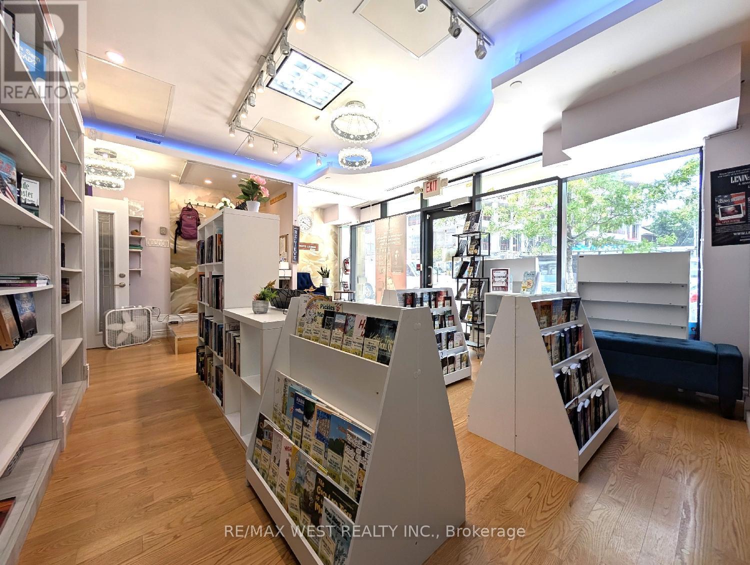 Photo 3 of 413 Keele Street, Toronto ON