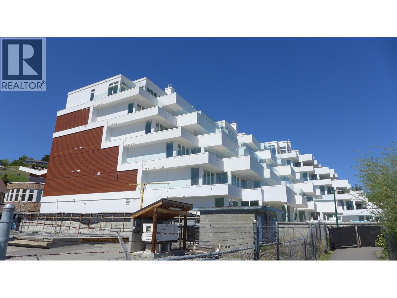 13419 Lakeshore Drive S Unit# 101, Summerland