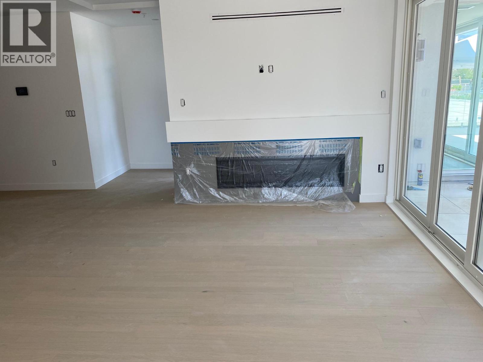 13419 Lakeshore Drive S Unit# 101, Summerland