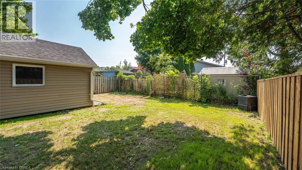 Photo 29 of 14 Mintern Avenue, Brantford ON