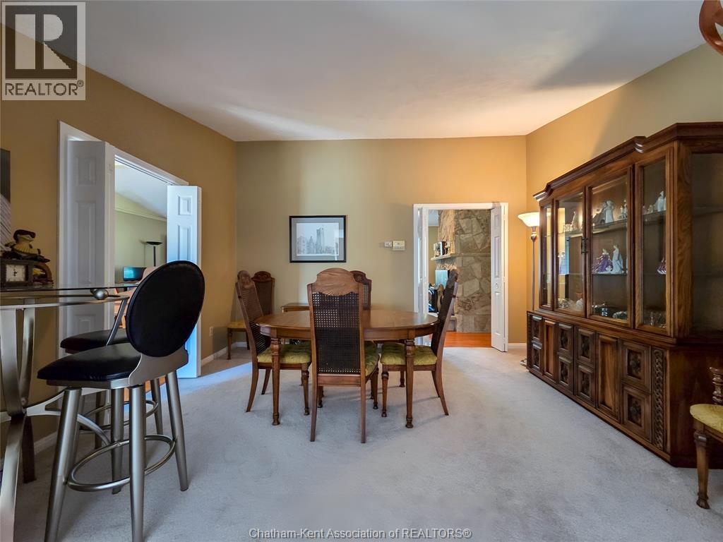 Photo 23 of 64 Parkwood Drive, Chatham ON