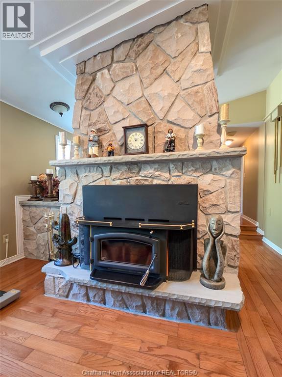 Photo 18 of 64 Parkwood Drive, Chatham ON