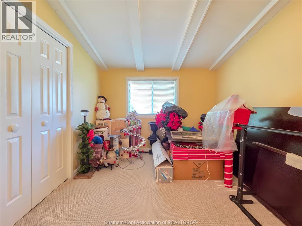 Photo 27 of 64 Parkwood Drive, Chatham ON