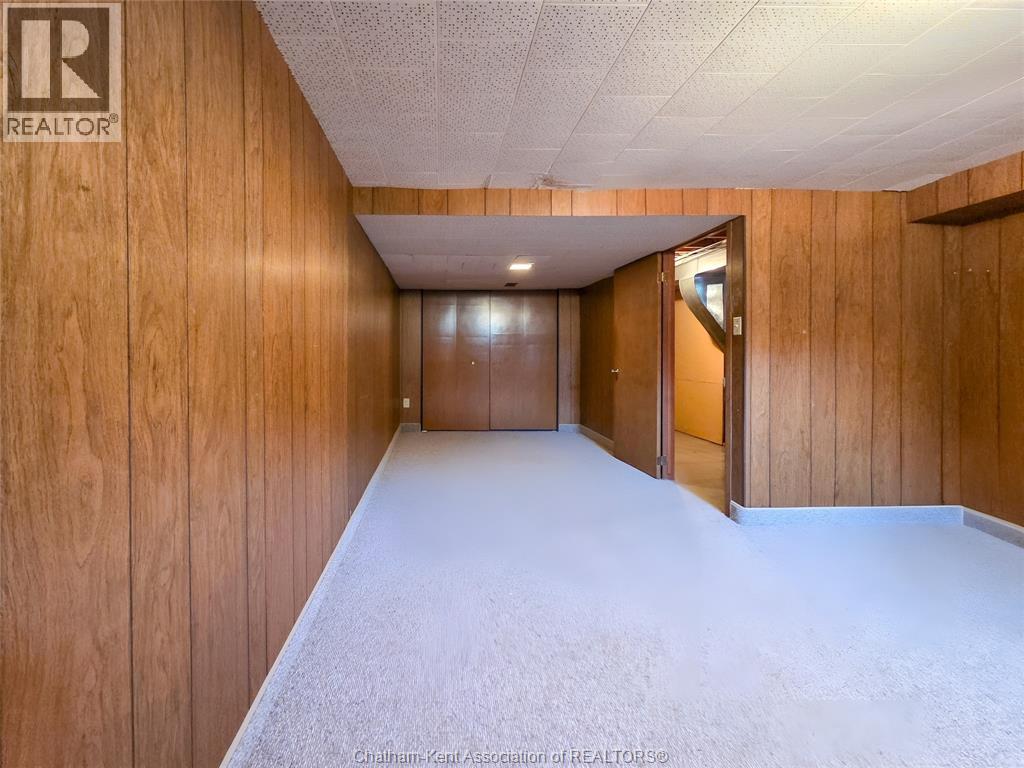 Photo 45 of 64 Parkwood Drive, Chatham ON