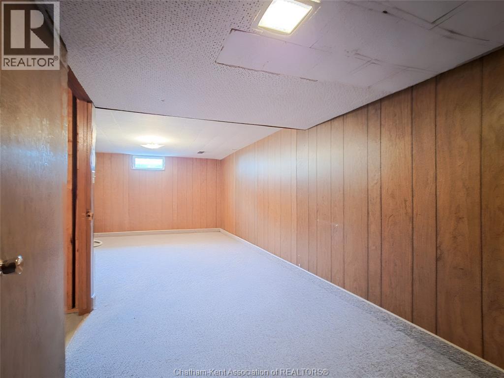 Photo 44 of 64 Parkwood Drive, Chatham ON