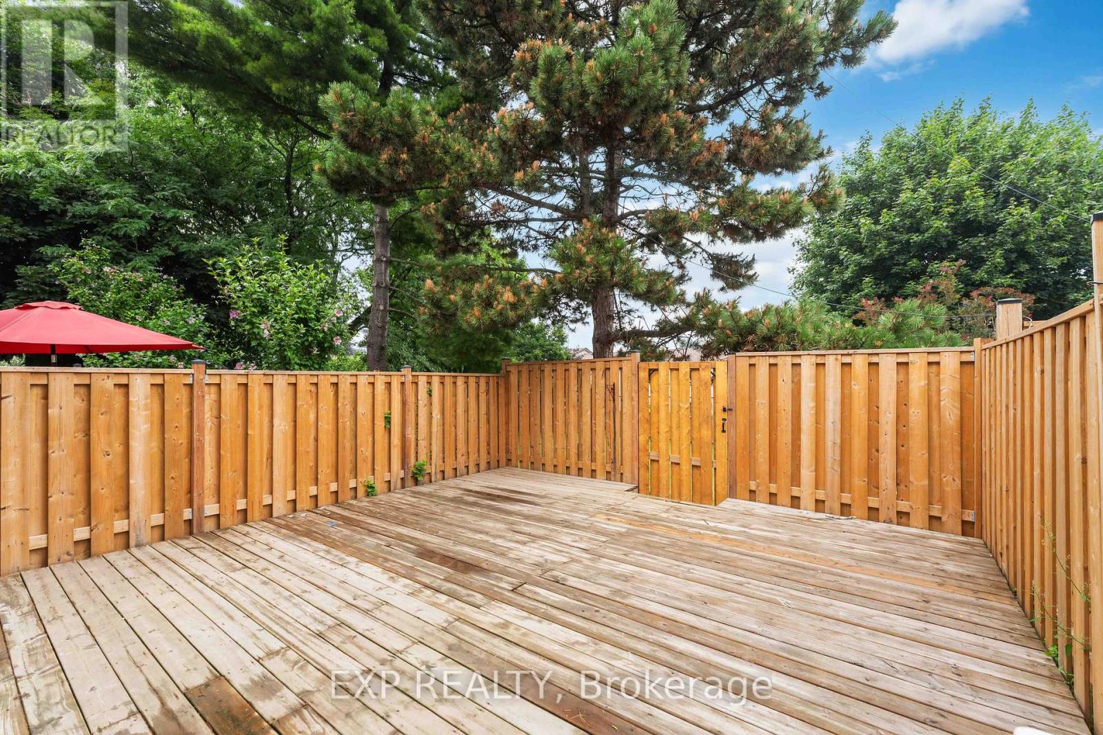 Photo 28 of 10 Claudette Gate, Hamilton ON