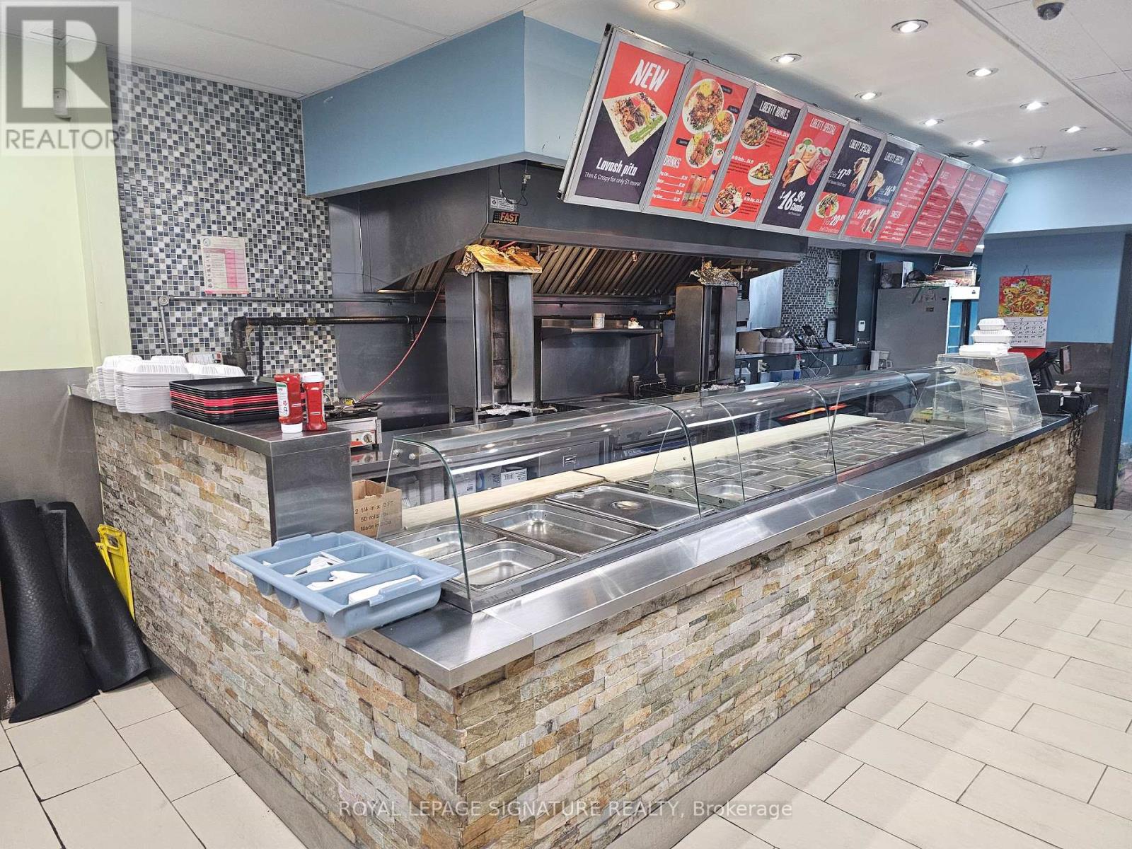 Photo 2 of 716 Queen Street E, Kitchener ON