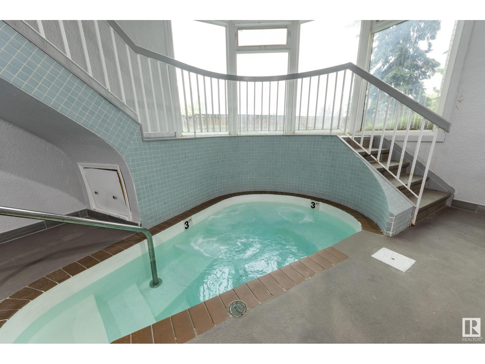 Photo 4 of 213 5125 Riverbend Rd Nw, Edmonton AB