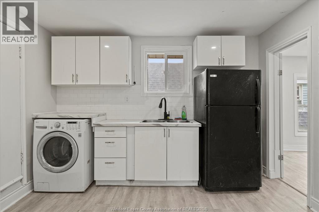 Photo 30 of 440 Parent Avenue, Windsor ON