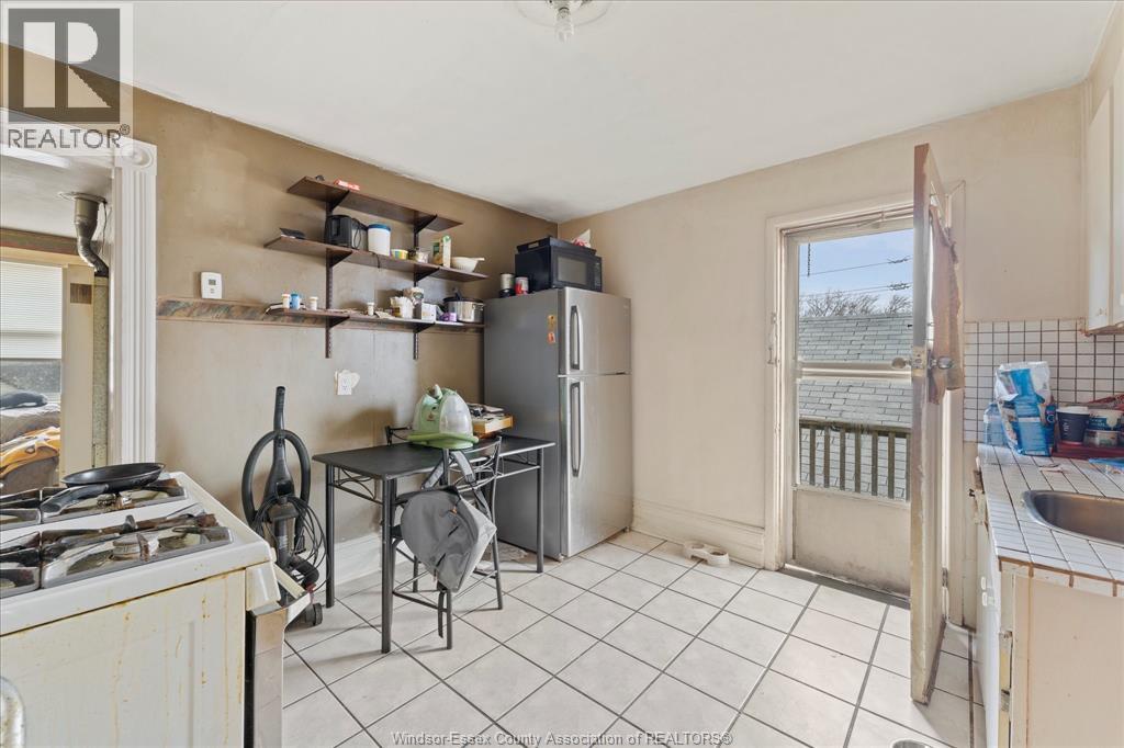 Photo 20 of 440 Parent Avenue, Windsor ON