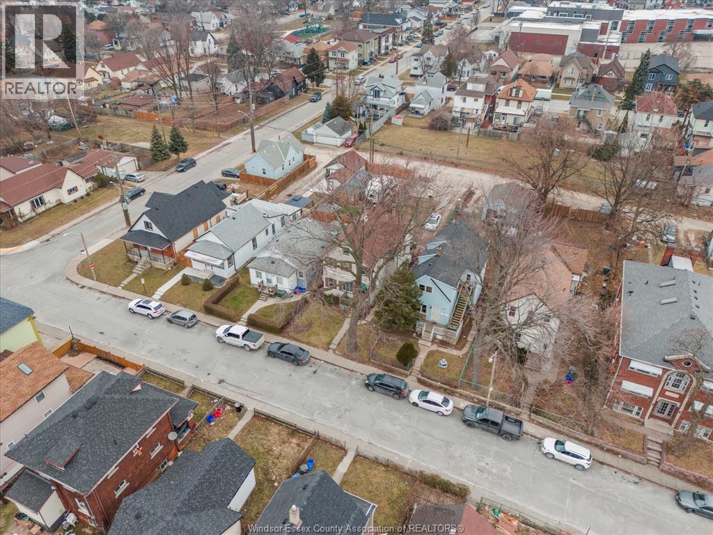 Photo 4 of 440 Parent Avenue, Windsor ON