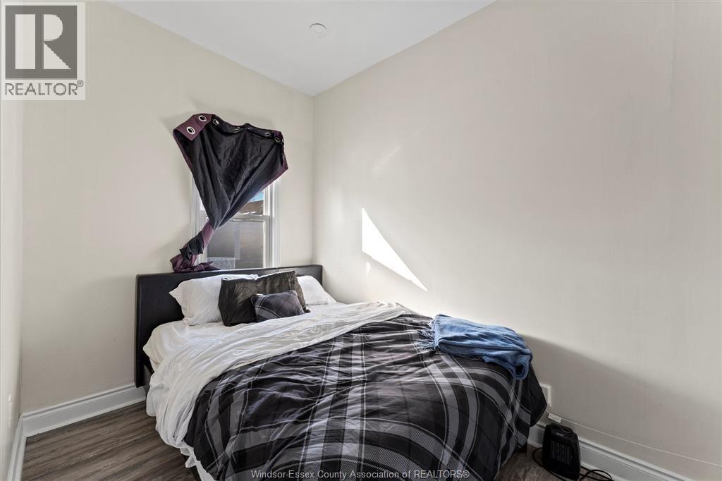Photo 12 of 440 Parent Avenue, Windsor ON