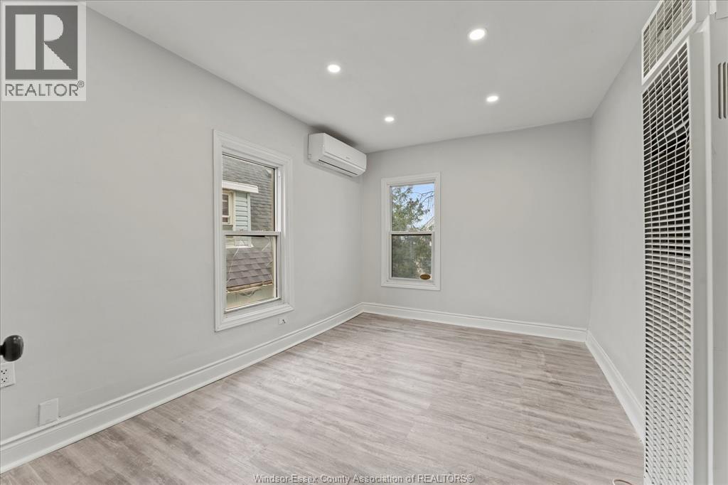 Photo 7 of 440 Parent Avenue, Windsor ON