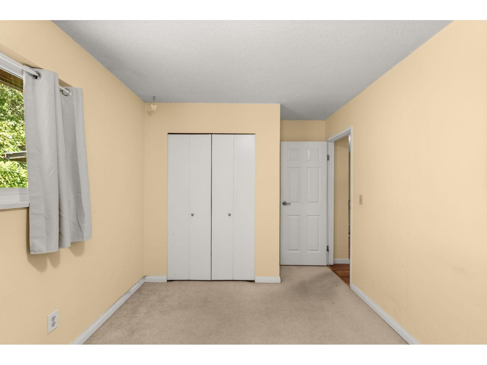 Photo 12 of 35215 Mckee Road, Abbotsford BC