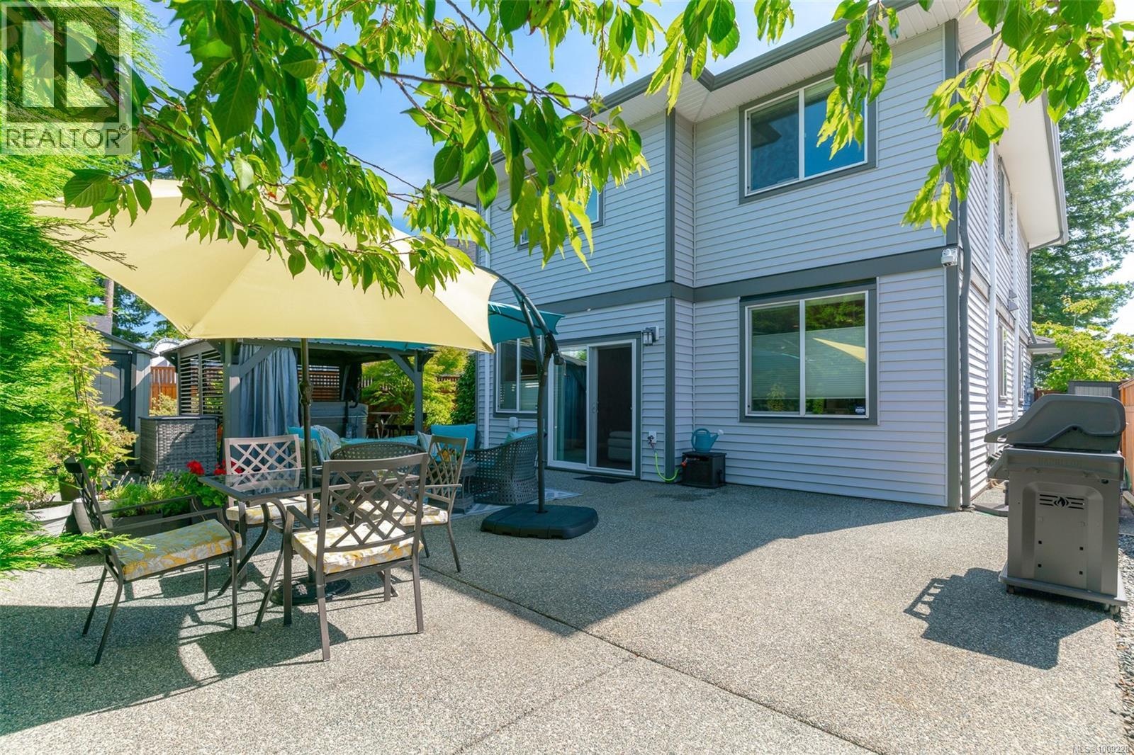 Photo 2 of 4307 Jingle Pot Rd, Nanaimo BC