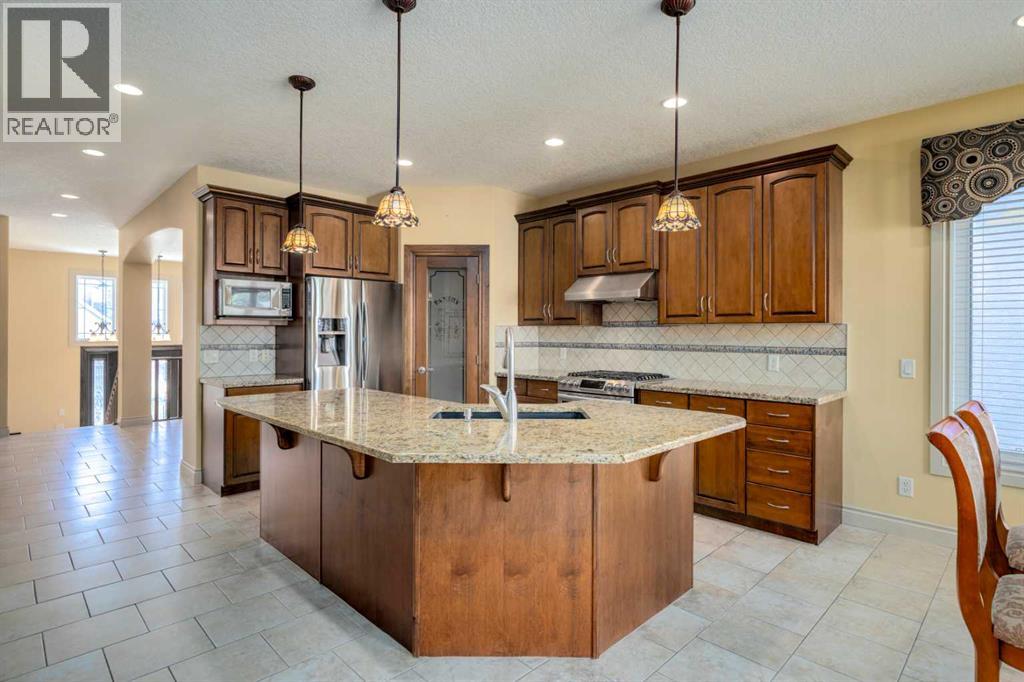 Photo 16 of 72 Panatella Manor Nw, Calgary AB