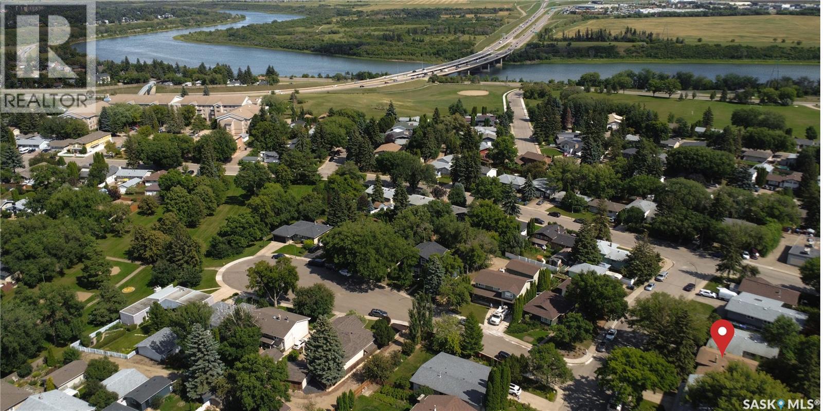 Photo 48 of 15 Richmond Crescent, Saskatoon SK
