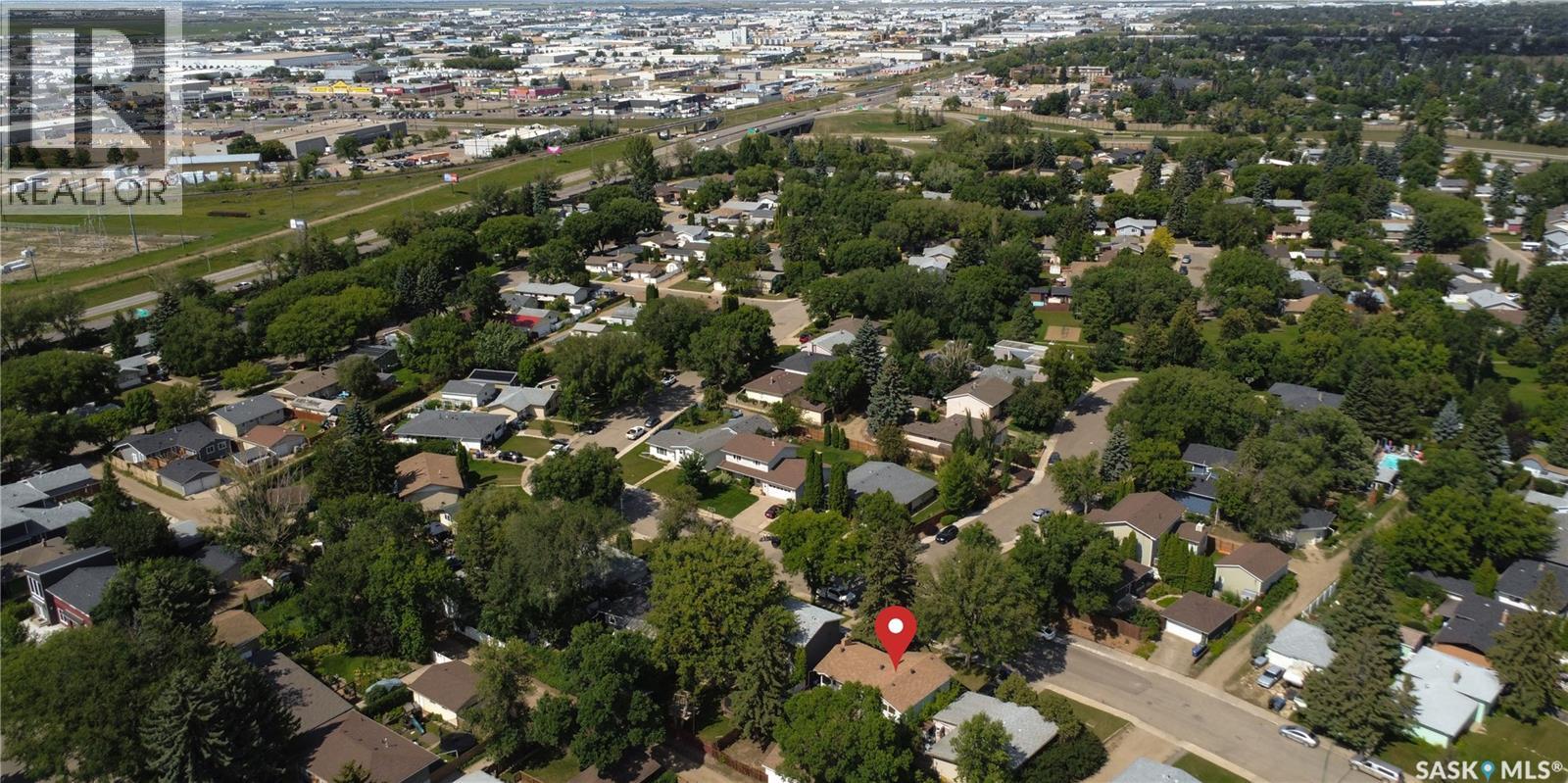 Photo 50 of 15 Richmond Crescent, Saskatoon SK