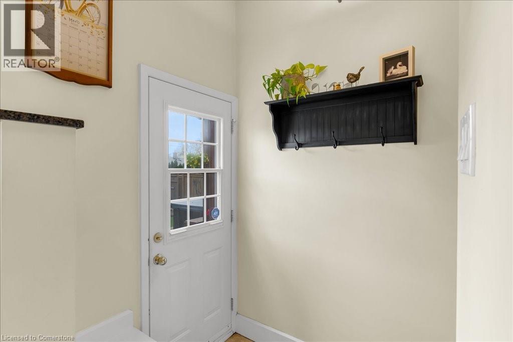 Photo 13 of 1504 Bridge Road, Oakville ON